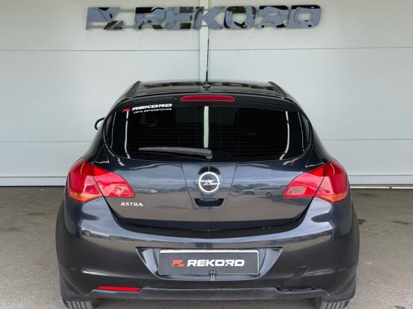 Opel Astra J с пробегом 2011 года, цена 499 000 рублей, 164374 км, хэтчбек, Автокод Объявления
