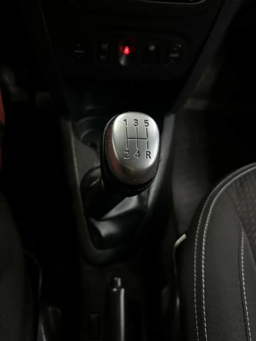 Renault Logan II Рестайлинг Набережные Челны  - изображение 13