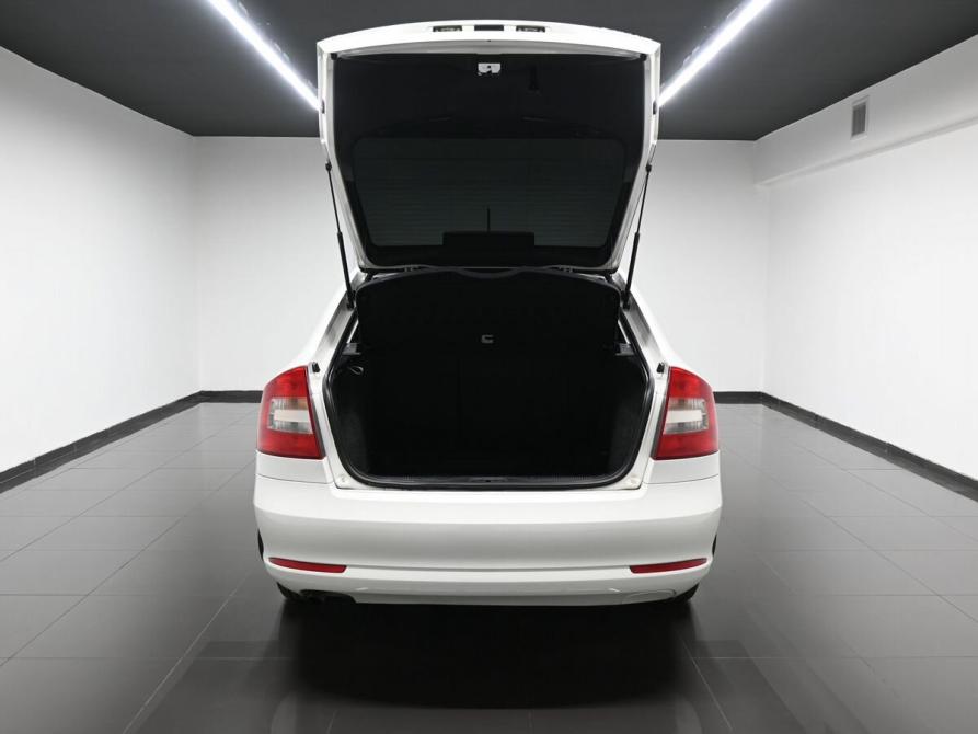 Skoda Octavia II (A5) Рестайлинг Тверь  - изображение 7