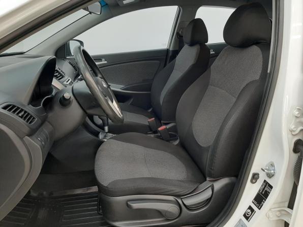 Hyundai Solaris I с пробегом 2012 года, цена 780 000 рублей, 144597 км, седан, Автокод Объявления