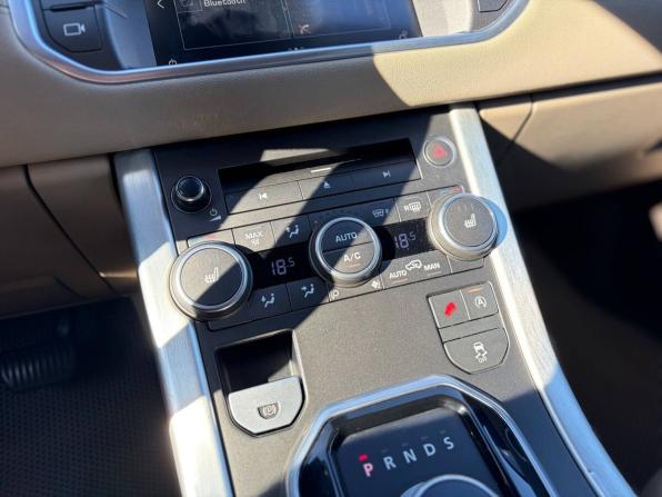 Land Rover Range Rover Evoque I Рестайлинг с пробегом 2016 года, цена 2 235 000 рублей, 155003 км, внедорожник, Автокод Объявления