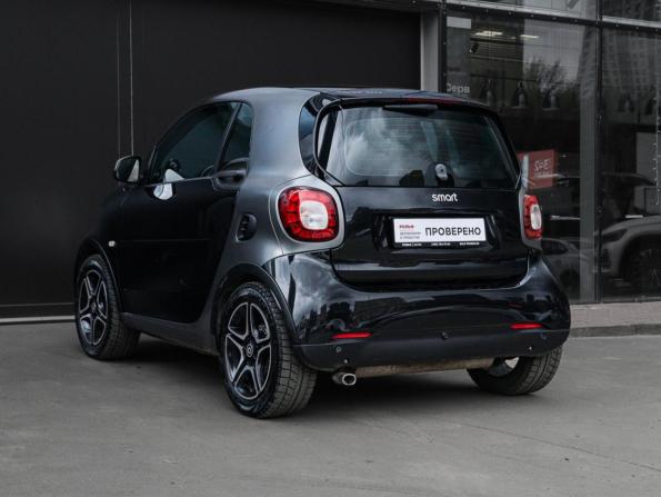 Smart Fortwo III с пробегом 2016 года, цена 1 650 000 рублей, 33525 км, хэтчбек, Автокод Объявления