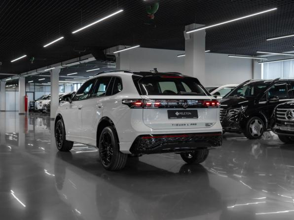 Volkswagen Tiguan III (China Market) с пробегом 2026 года, цена 5 000 000 рублей, 30 км, внедорожник, Автокод Объявления