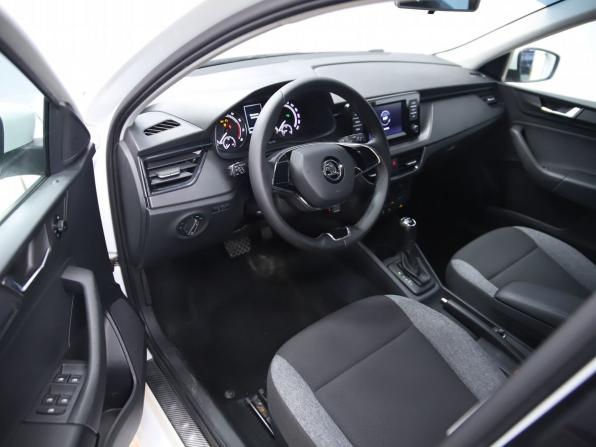 Skoda Rapid II с пробегом 2021 года, цена 1 550 000 рублей, 76136 км, лифтбек, Автокод Объявления