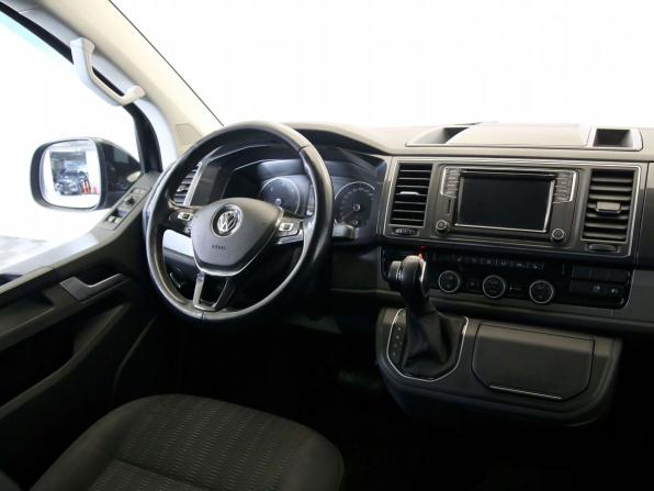 Volkswagen Caravelle T6 с пробегом 2018 года, цена 3 270 000 рублей, 172700 км, минивэн, Автокод Объявления