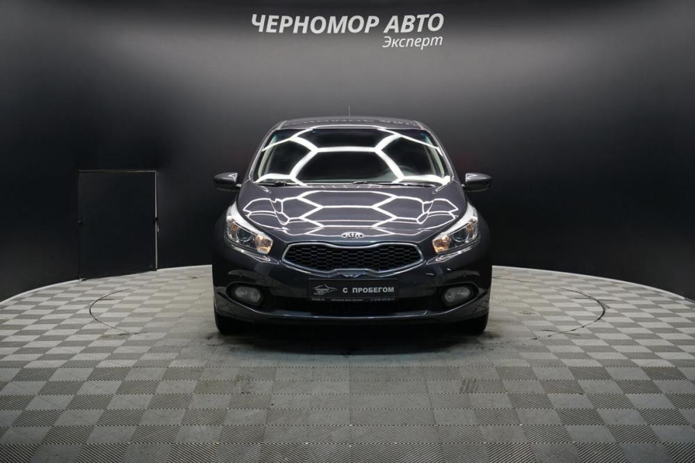 Kia Ceed II Крым  - изображение 8
