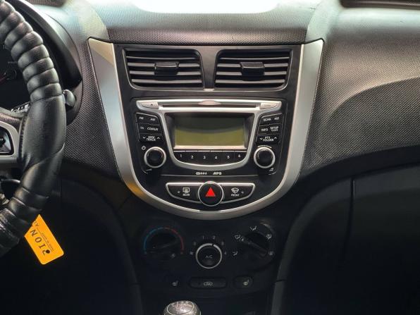 Hyundai Solaris I с пробегом 2011 года, цена 730 000 рублей, 127509 км, хэтчбек, Автокод Объявления