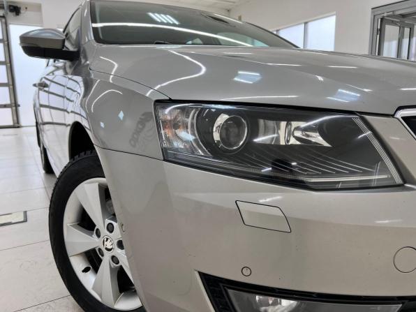 Skoda Octavia III (A7) с пробегом 2017 года, цена 1 670 000 рублей, 152224 км, лифтбек, Автокод Объявления