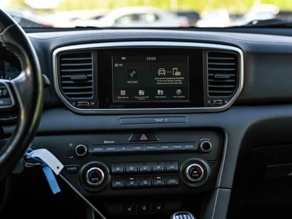 Kia Sportage IV Рестайлинг с пробегом 2019 года, цена 1 578 001 рубль, 149970 км, внедорожник, Автокод Объявления