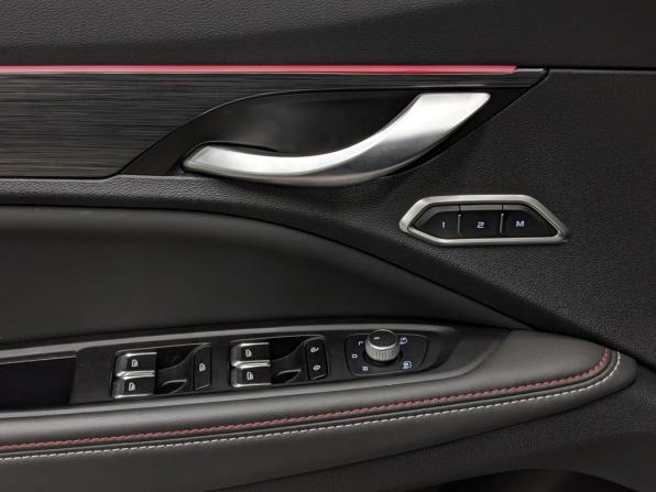 Geely Tugella I с пробегом 2021 года, цена 2 390 000 рублей, 59307 км, внедорожник, Автокод Объявления