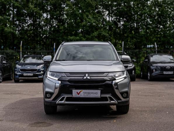 Mitsubishi Outlander III Рестайлинг 3 с пробегом 2022 года, цена 2 425 000 рублей, 138698 км, внедорожник, Автокод Объявления