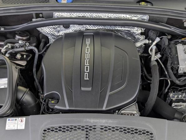 Porsche Macan I Рестайлинг с пробегом 2020 года, цена 5 300 000 рублей, 62411 км, внедорожник, Автокод Объявления