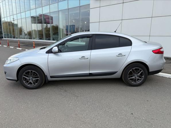 Renault Fluence I с пробегом 2012 года, цена 720 000 рублей, 75000 км, седан, Автокод Объявления