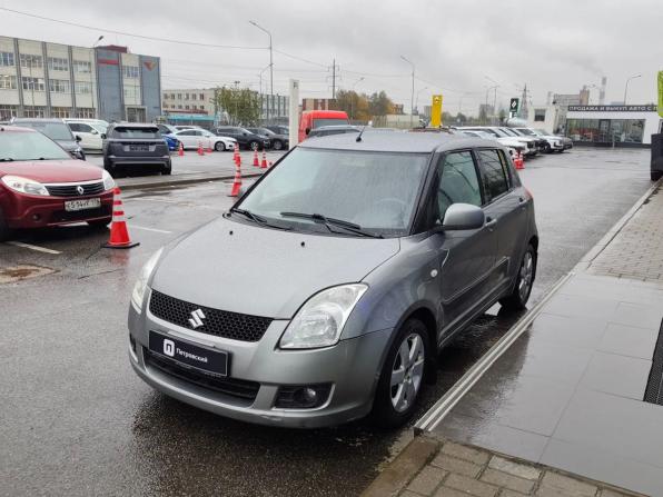 Suzuki Swift III с пробегом 2010 года, цена 649 000 рублей, 163201 км, хэтчбек, Автокод Объявления