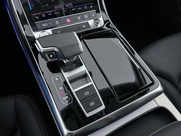 Audi Q7 II (4M) Рестайлинг с пробегом 2019 года, цена 5 899 000 рублей, 145000 км, внедорожник, Автокод Объявления
