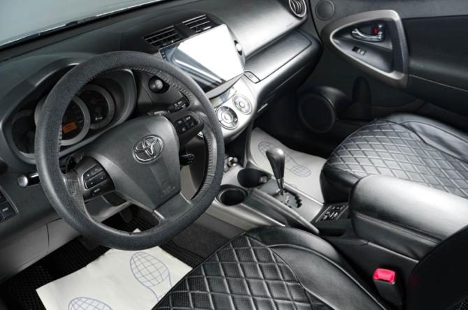 Toyota RAV4 III (XA30) Рестайлинг с пробегом 2012 года, цена 1 399 000 рублей, 199300 км, внедорожник, Автокод Объявления