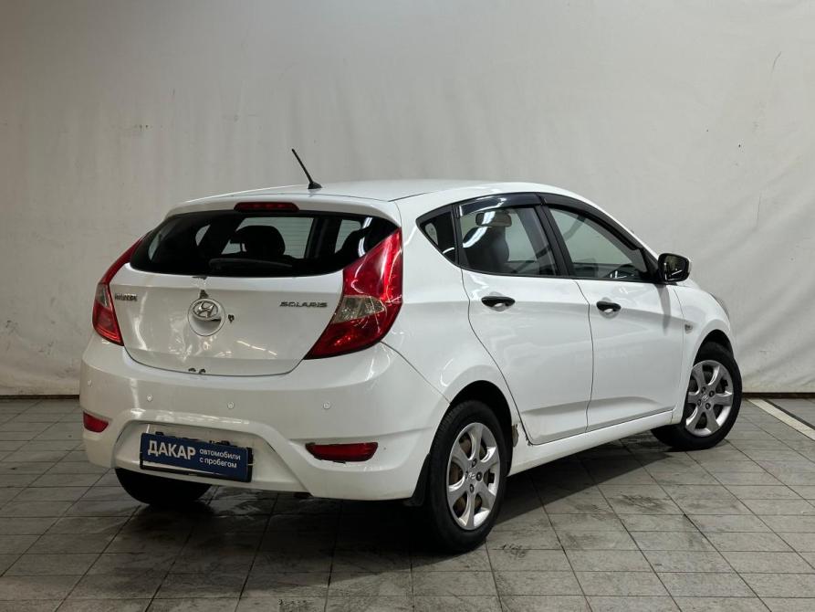 Hyundai Solaris I Санкт-Петербург  - изображение 3