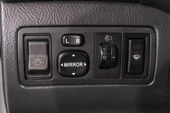 Toyota Avensis II с пробегом 2005 года, цена 559 000 рублей, 288000 км, седан, Автокод Объявления