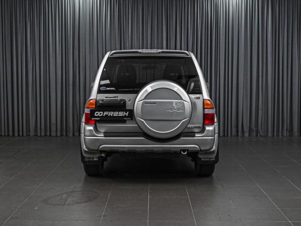 Suzuki Escudo II с пробегом 2000 года, цена 699 000 рублей, 219828 км, внедорожник, Автокод Объявления
