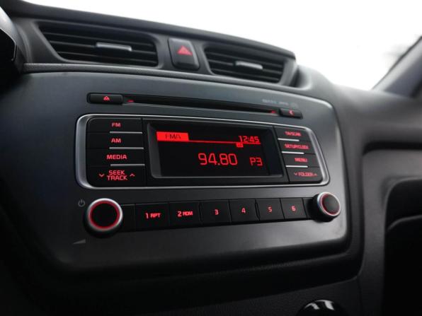 Kia Rio III Рестайлинг с пробегом 2015 года, цена 1 093 051 рубль, 126913 км, хэтчбек, Автокод Объявления