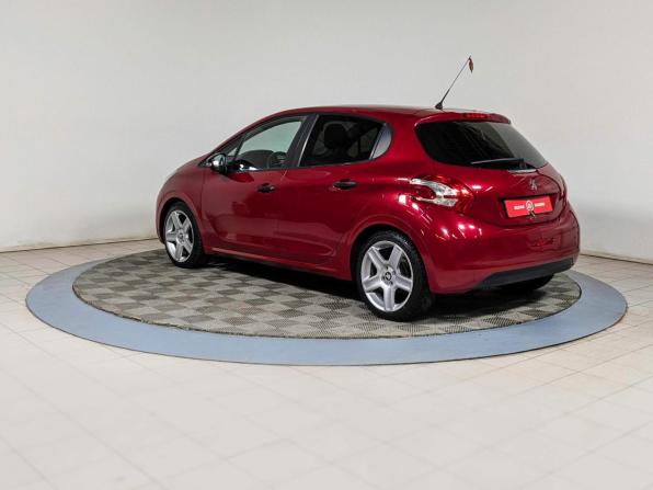 Peugeot 208 I с пробегом 2013 года, цена 539 900 рублей, 163000 км, хэтчбек, Автокод Объявления