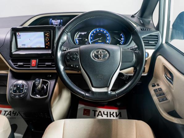 Toyota Noah III (R80) с пробегом 2014 года, цена 1 800 000 рублей, 202706 км, минивэн, Автокод Объявления