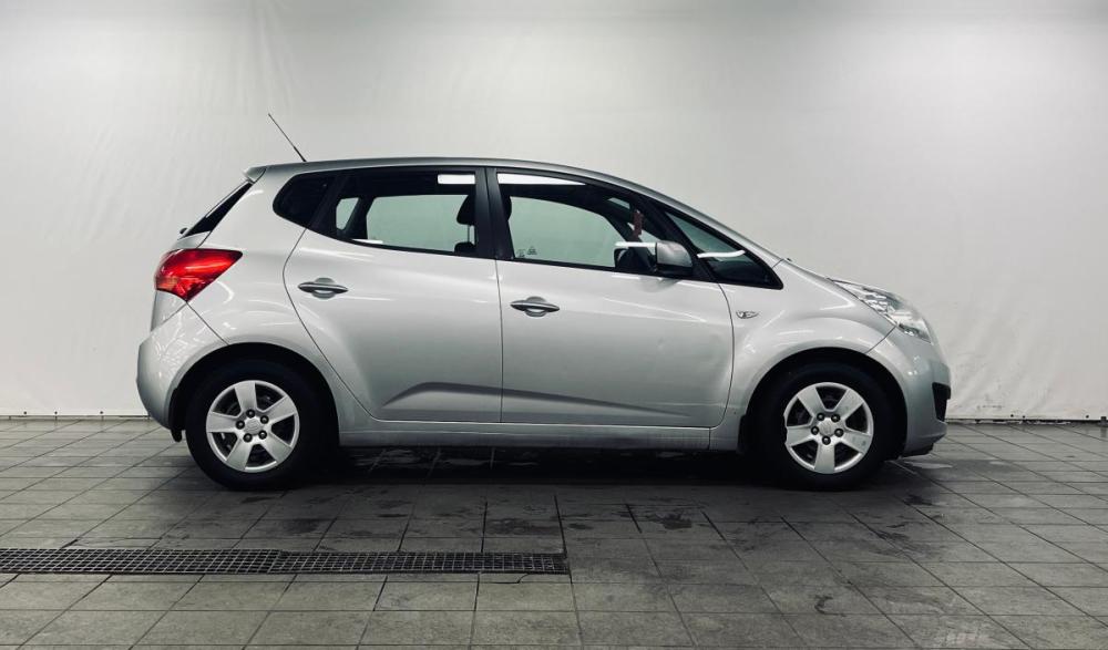 Kia Venga I Санкт-Петербург  - изображение 3