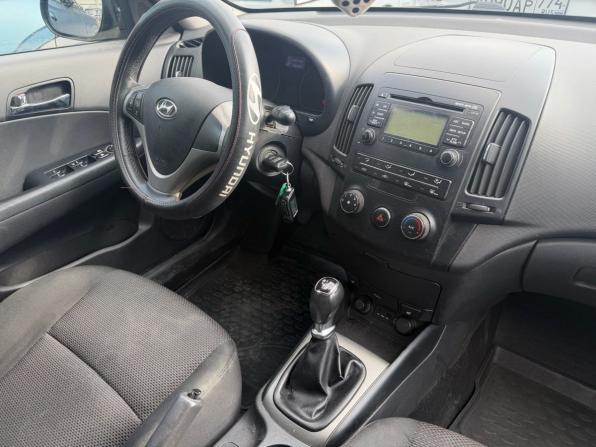Hyundai i30 I Рестайлинг с пробегом 2011 года, цена 695 000 рублей, 196500 км, хэтчбек, Автокод Объявления
