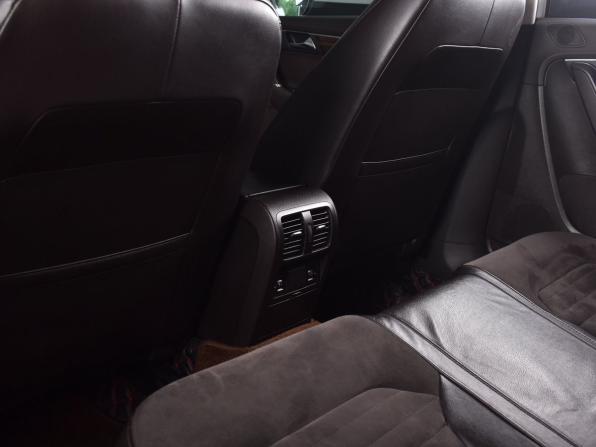 Volkswagen Passat B7 с пробегом 2012 года, цена 1 299 995 рублей, 202725 км, седан, Автокод Объявления