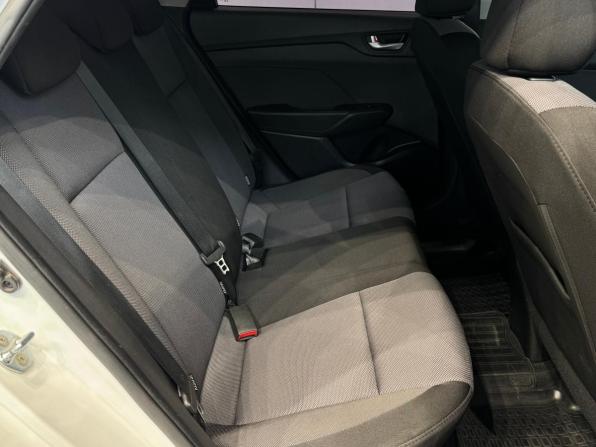Hyundai Solaris II с пробегом 2020 года, цена 1 470 000 рублей, 156040 км, седан, Автокод Объявления