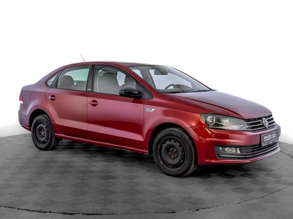 Volkswagen Polo V Рестайлинг с пробегом 2017 года, цена 1 280 000 рублей, 68163 км, седан, Автокод Объявления