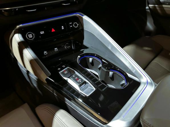 Audi Q5 III с пробегом 2025 года, цена 8 480 000 рублей, 23 км, внедорожник, Автокод Объявления