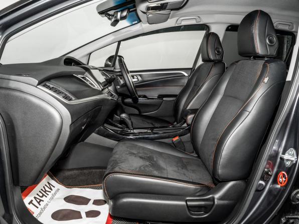 Honda Jade I Рестайлинг с пробегом 2018 года, цена 1 750 000 рублей, 40628 км, компактвэн, Автокод Объявления