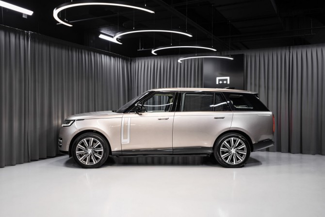 Новый Land Rover Range Rover V 2024 года, цена 36 405 800 рублей, внедорожник, Автокод Объявления