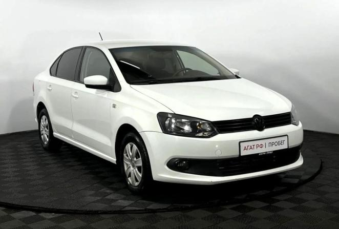 Volkswagen Polo V с пробегом 2013 года, цена 655 000 рублей, 193598 км, седан, Автокод Объявления