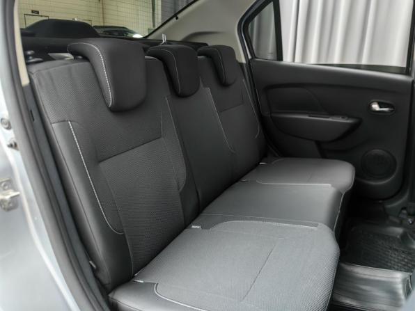 Renault Logan II Рестайлинг с пробегом 2021 года, цена 1 349 000 рублей, 58509 км, седан, Автокод Объявления