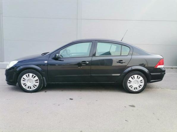 Opel Astra H Рестайлинг с пробегом 2008 года, цена 537 000 рублей, 134000 км, седан, Автокод Объявления