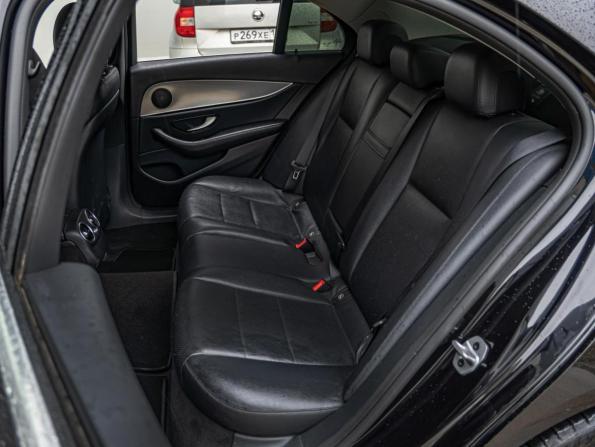 Mercedes-Benz E-Класс V (W213 S213 C238) с пробегом 2018 года, цена 2 491 000 рублей, 154563 км, седан, Автокод Объявления
