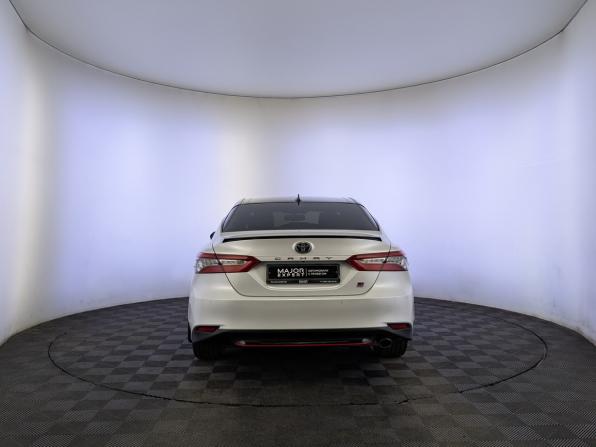 Toyota Camry VIII (XV70) Рестайлинг с пробегом 2021 года, цена 3 530 000 рублей, 43418 км, седан, Автокод Объявления