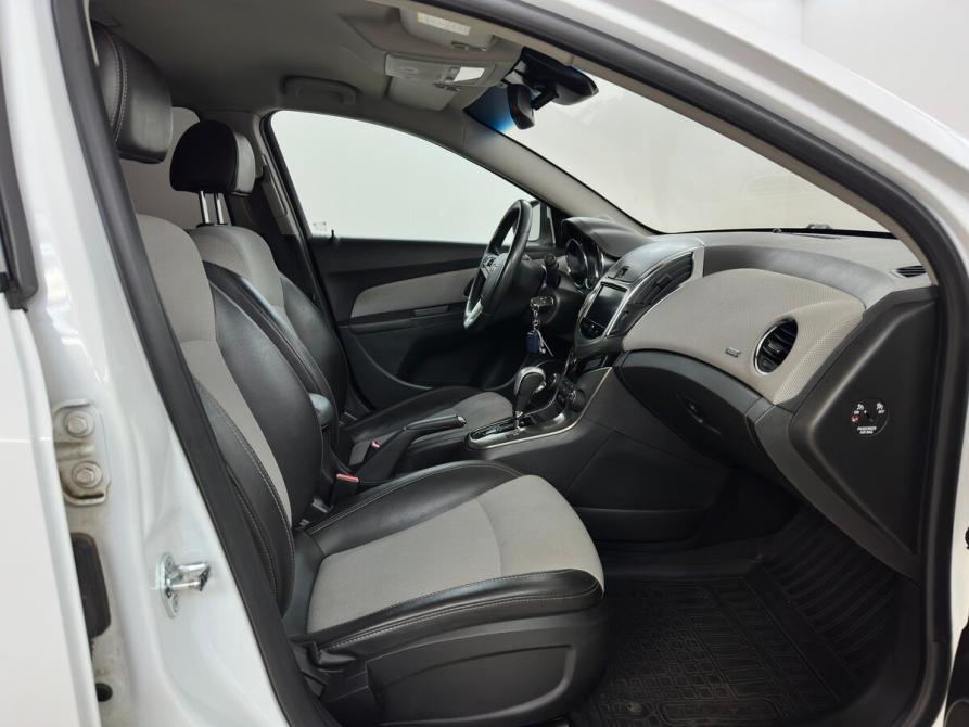 Chevrolet Cruze I Рестайлинг Москва  - изображение 10