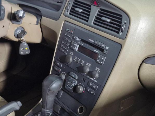 Volvo XC70 I с пробегом 2001 года, цена 535 000 рублей, 329759 км, универсал, Автокод Объявления