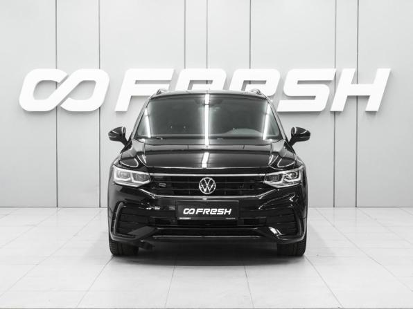 Volkswagen Tiguan II Рестайлинг с пробегом 2021 года, цена 3 800 000 рублей, 94457 км, внедорожник, Автокод Объявления