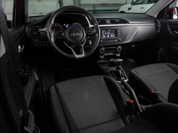 Kia Rio IV Рестайлинг с пробегом 2021 года, цена 1 799 000 рублей, 40051 км, седан, Автокод Объявления