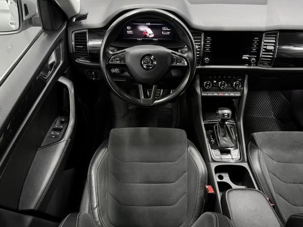 Skoda Kodiaq I с пробегом 2019 года, цена 3 295 000 рублей, 111320 км, внедорожник, Автокод Объявления
