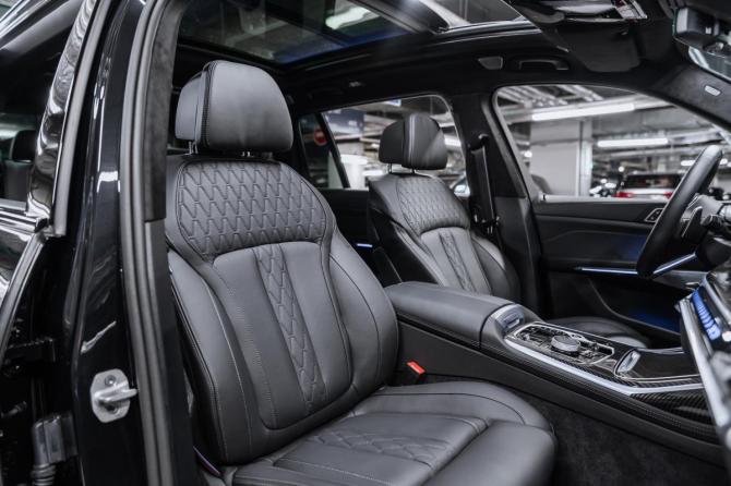 Новый BMW X7 I (G07) Рестайлинг 2025 года, цена 16 400 000 рублей, внедорожник, Автокод Объявления