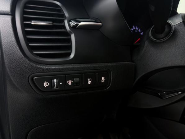Kia Rio IV с пробегом 2020 года, цена 1 799 000 рублей, 91041 км, хэтчбек, Автокод Объявления