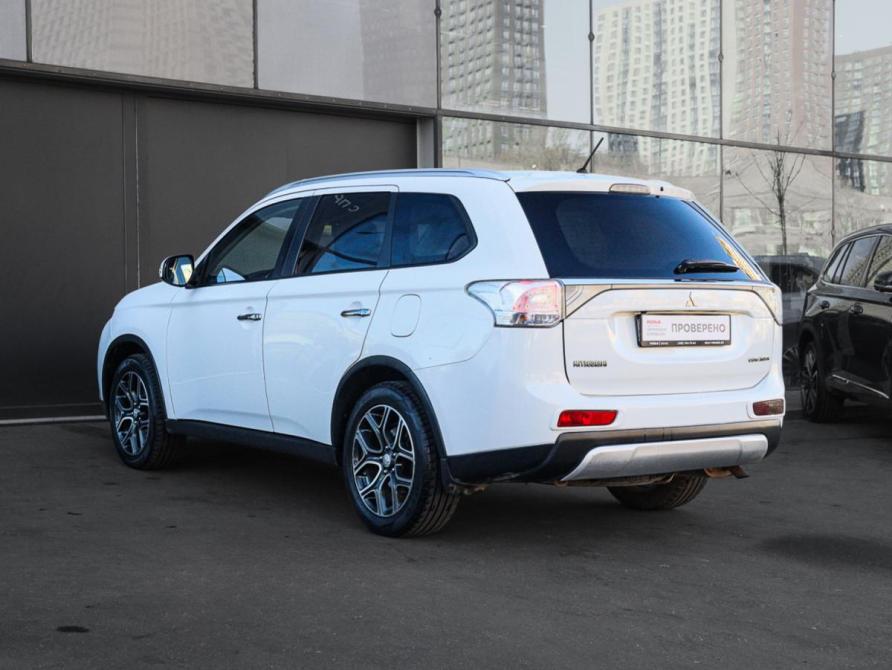Mitsubishi Outlander III Рестайлинг Москва  - изображение 6