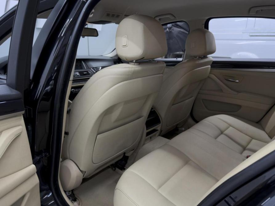 BMW 5 серии VI (F10/F11/F07) Рестайлинг Ростов-на-Дону  - изображение 11