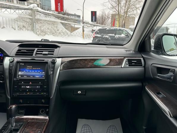 Toyota Camry VII (XV50) Рестайлинг с пробегом 2015 года, цена 2 329 000 рублей, 111559 км, седан, Автокод Объявления