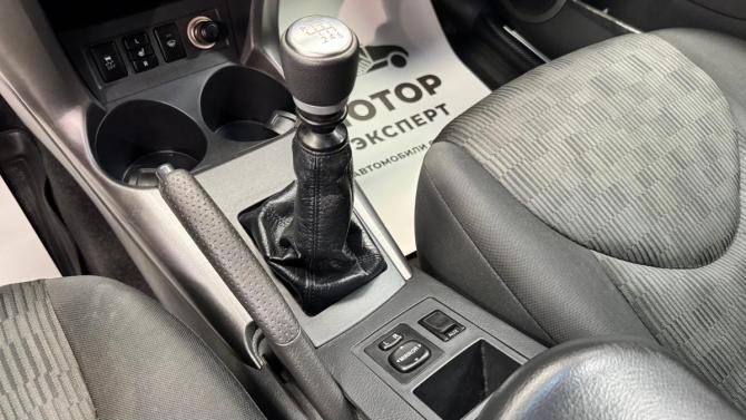 Toyota RAV4 III (XA30) Рестайлинг с пробегом 2011 года, цена 1 100 000 рублей, 295937 км, внедорожник, Автокод Объявления